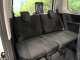 3列目シートはもちろん状態良好☆大人でもゆったりと座って頂けますので、大人数でのお出かけもラクラクです♪ご家族で、気の知れた仲間で、ドライブに行くのが楽しみですね♪