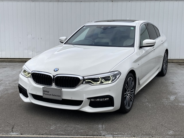 5シリーズセダン540i xドライブ Mスポーツ 4WD