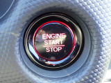 プッシュスタートでエンジン始動。