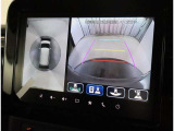 バックガイドモニターで、後方を確認しながら安心して駐車することができます。運転初心者も熟練者も必須の機能ですよ!