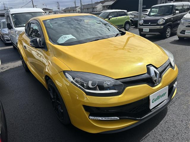 メガーヌスポール6MT修復歴無し