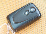 スマートキーはかばんやポケットに入れておけば、ドアのロックアンロックやエンジンの始動が出来ます!