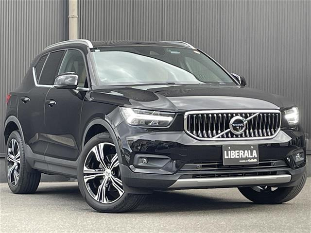 XC40 T4 AWD インスクリプション 4WD 本革シート 修復歴無し