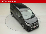 両側パワースライドドア付きだから、狭い駐車スペースなどでの乗り降りラクラク♪小さなお子さまのいるご家庭には嬉しい装備です。