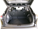 広々としたラゲージスペースを備えています。大きなものや長さのある荷物もしっかりと積み込めます。