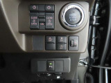 両側電動のスライドドアで楽々スムース!運転席からも開閉の操作もできます♪キーのスイッチひとつで自動開閉できる便利な機能もついてます♪