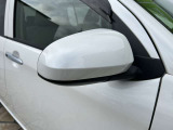 電動格納ミラー、狭い駐車場では大活躍♪