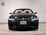 【キドニーグリル】BMWは約90年もの間、ほぼ全ての車両にひと目でBMWだと分かるこの特徴的なフロントグリルが備えられ、デザイン・アイコンとして親しまれてきました。
