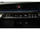 室内を快適温度にするオートエアコン!スイッチもシンプルで操作しやすく、オールシーズン快適なドライブに出かけられますね♪