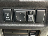 左オートスライドドア装備!運転席のスイッチやリモンキーでも開閉操作が出来るので便利ですよ!