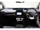 必要な装備を使いやすい位置に配置した機能的な運転席まわり。操作感や車両感覚など、ぜひ運転席に座って確かめてください。