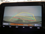駐車も安心のバックモニターです。