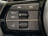 オーディオコントロールスイッチ付き!ハンドルを握ったままチャンネルや音量の調整が可能です。見た目以上に運転していると便利な機能なんですよ。