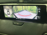 【パノラミックビューモニター】専用のカメラにより、上から見下ろしたような視点で360度クルマの周囲を確認することができます☆死角部分も確認しやすく、狭い場所での切り返しや駐車もスムーズに行えます。