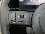 便利なステアリングスイッチ装備です。