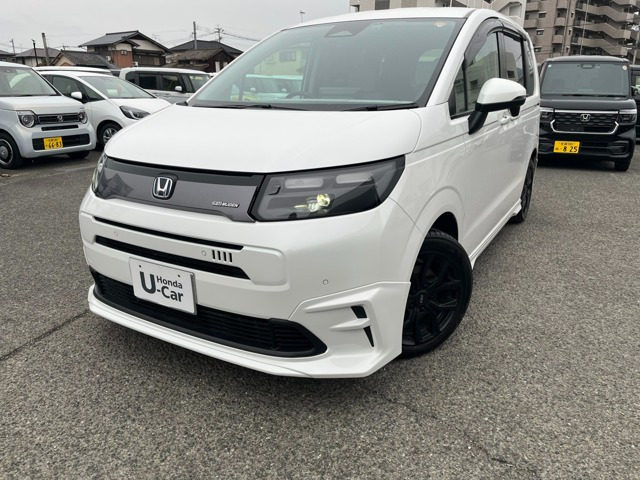 フリード 1.5 e:HEV エアー EX 