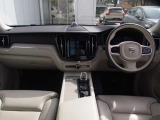 XC60 アルティメット B5 AWD 4WD 