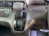 インパネシフトのオートマチック車です。