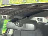 【アイサイトVer3】前方の車両等を検知し、衝突しそうな時は警報で注意を促し、ブレーキを踏む力をサポート。ブレーキを踏めなかった場合は衝突被害軽減ブレーキが作動、衝突回避をサポートします。