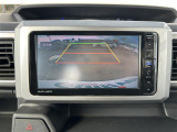 【バックカメラ】駐車が苦手な方でも映像で後方の安全確認もしっかり見えない死角の部分や距離感などモニター確認することが可能です。