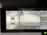 クルマを空から見たような映像が映る、アラウンドビューモニターで、車両周辺の安全確認も一目できます!小さなお子様や障害物も確認できるので、運転のしやすさだけでなく事故防止にも役立ち安心して駐車できます♪