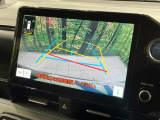 【バックカメラ】駐車時に後方がリアルタイム映像で確認できます。大型商業施設や立体駐車場での駐車時や、夜間のバック時に大活躍!運転スキルに関わらず、今や必須となった装備のひとつです!