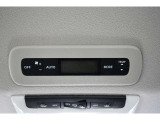 後席エアコンもついており、車内の温度をすばやく快適にしてくれます