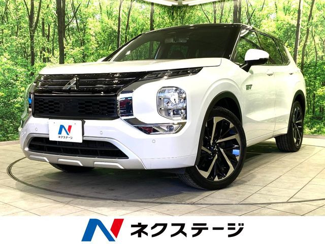 アウトランダー PHEV 2.4 P 4WD 