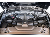 高出力を発生させるV12型6.75Lツインターボエンジン