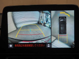 バックモニターが有るので車庫入れもラクラク!