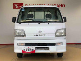 長野ダイハツ販売は車両に詳しくない方でも気軽に立ち寄れるお店作りを目指しています。高年式・低走行のお車がいっぱいです!是非一度遊びに来てください♪