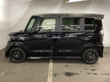 低床フラットフロアで乗り降りラクラク。