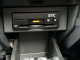 高速道路の料金所も、スムーズに通過できる、ETC車載器を装備しています。