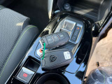 人気の208ハイブリッドGT最新モデル入荷安心3年間走行無制限新車保証付きお好きな色グレードオプション選べますプジョーの新車お任せください