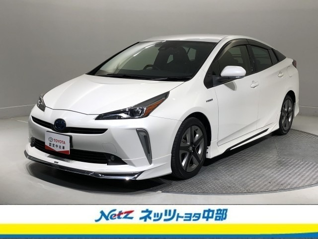 トヨタ プリウス 