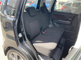 【 セカンドシート 】2列目も広々お乗りいただけます♪