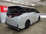 車内もキレイで嫌なニオイもありません。