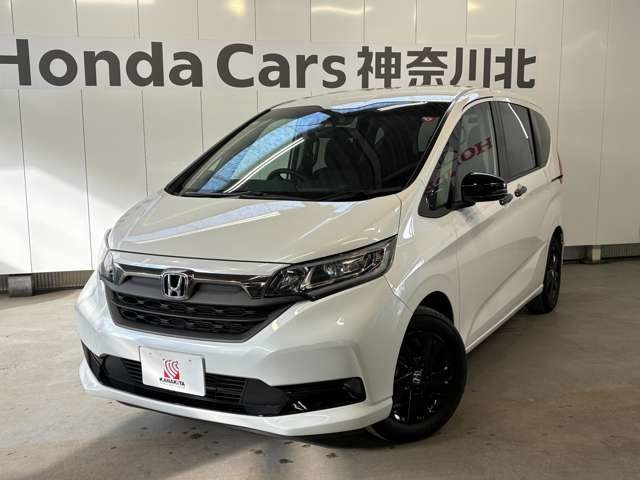 フリード 1.5 G ブラックスタイル