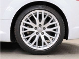 ■タイヤ245/40R18
