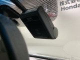 万が一の事故のときもドライブレコーダーがあると安心です。ご利用になる場合は個人情報保護の観点より新品の対応SDカードをお求め下さい。