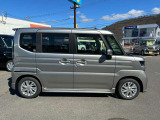 当店では届出済未使用車を中心に長野県下最大級の200台を在庫しております!