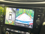 【アラウンドビューモニター】専用のカメラにより、上から見下ろしたような視点で360度クルマの周囲を確認することができます☆死角部分も確認しやすく、狭い場所での切り返しや駐車もスムーズに行えます。