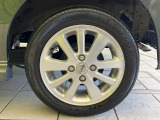 【純正14インチアルミホイール】外観にマッチした純正アルミホイールを装着しております。各種社外アルミホイールや、スタッドレスタイヤも取扱いしております。是非ご相談ください♪