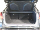 広々としたラゲージスペースを備えています。大きなものや長さのある荷物もしっかりと積み込めます。