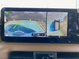 アラウンドモニター搭載で車庫入れ安心です。画面のボタンを押すと3Dビューに切り替え!