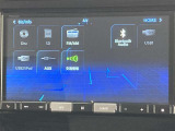ブルートゥースに接続することにより、スマホに入ったお気に入りの音楽を車内で楽しむことができます♪あると本当に便利な機能になっています!