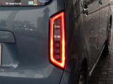 視認性の高いテールランプ搭載です。