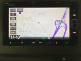 ナビゲーションはフルセグTV対応のGathers純正メモリーナビを搭載しています。Bluetoothオーディオ機能がありますので、スマートフォンなどの音楽も再生できます。