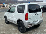 当社では全車ルームクリーニングを施工しご納車。室内だけでなく、エンジンルーム、ドアヒンジ等、隅々まで綺麗に仕上げております!気持ちのいいご納車をお届け致します!