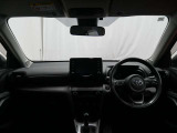 見通しのよいすっきりとした視界で、誰でも運転しやすいです。運転のしやすさは疲れにくさにも繋がりますよ♪